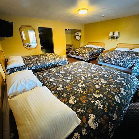 لون باين Mount Whitney Motel المظهر الخارجي الصورة